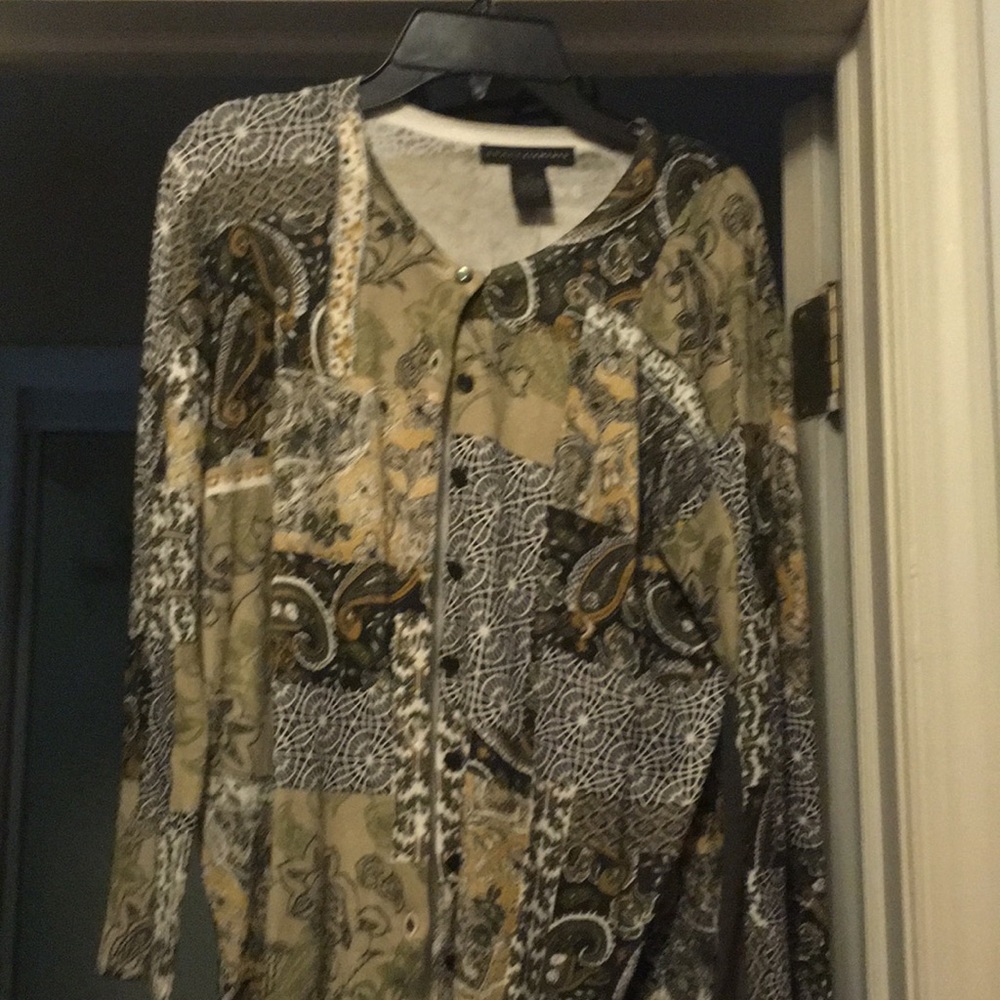Grace Elements Cardigan/ light swather